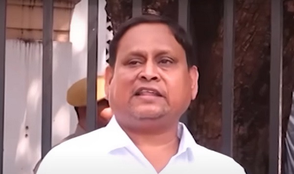 Humayun Kabir's Explosive Video Surfaces