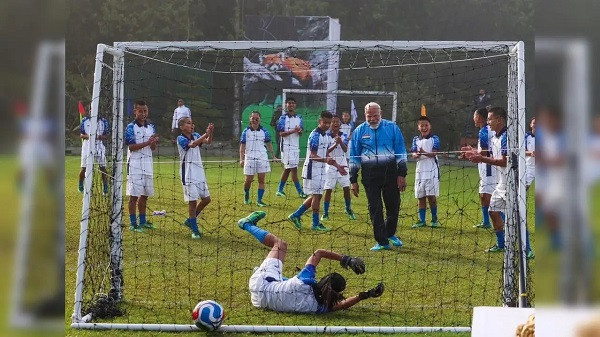 Modi plays football In Sikkim