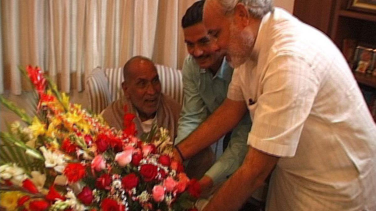 PM Modi pay tribute to Chandra Shekhar on birth anniversary