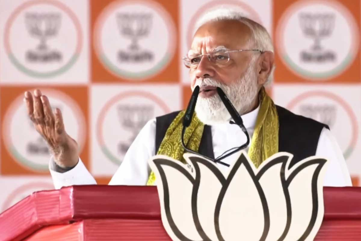 হলদিয়ার সভায় প্রধানমন্ত্রী নরেন্দ্র মোদি