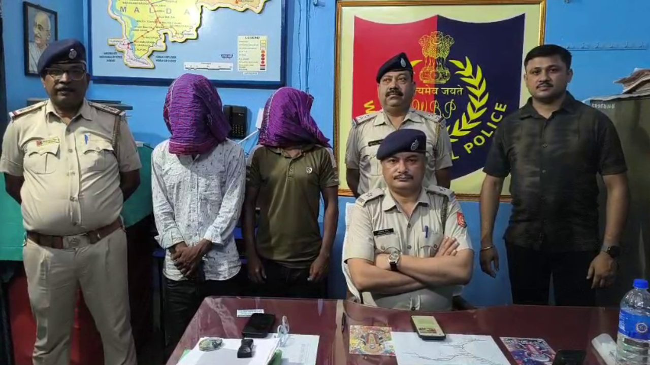 Two Bangladeshis arrested in Malda Town