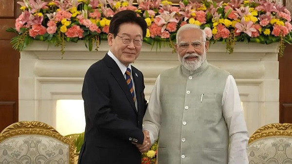 PM Modi meets with South Korea's President Lee Jae Myung
