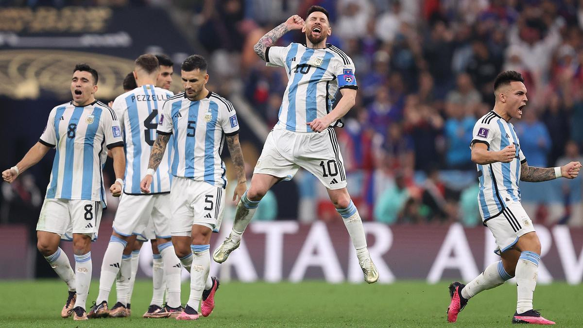 Argentina coach Lionel Messi