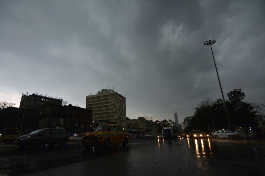 storm and rainfall forecast Kolkata