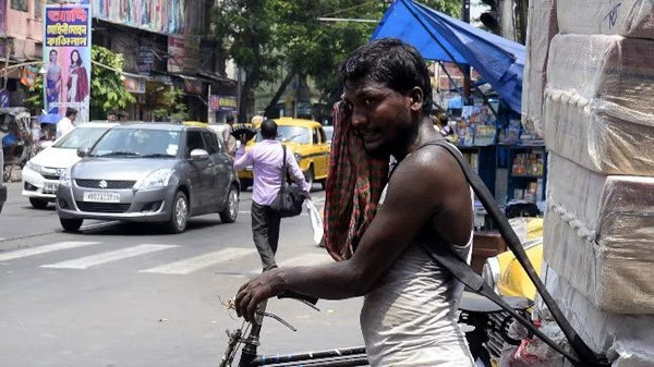 Sultry heat South Bengal