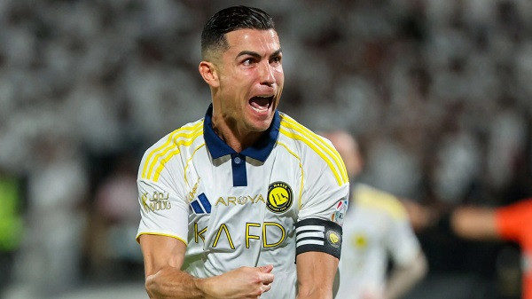 Cristiano Ronaldo hits 100th SPL goal