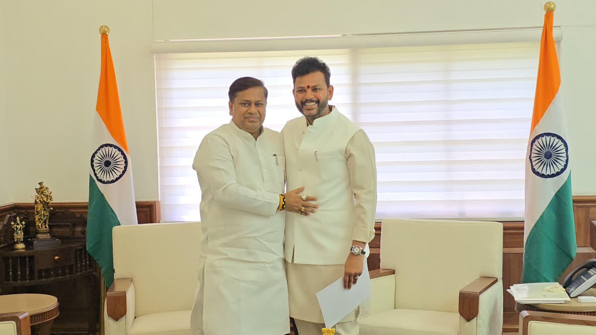 Sukanta Majumdar in a meeting with Civil Aviation Minister Rammohan Naidu.