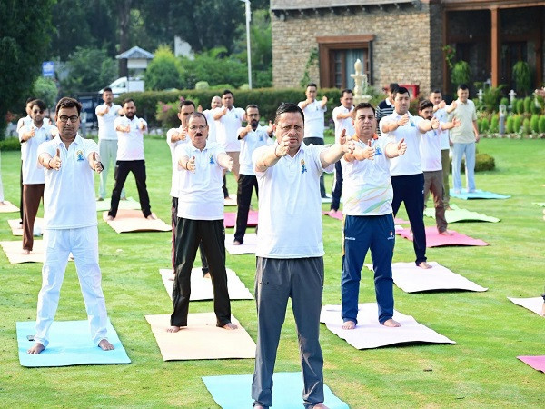 Uttarakhand CM Dhami participates in yoga session