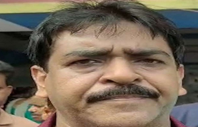 NIA at Shaukat Molla's Residence