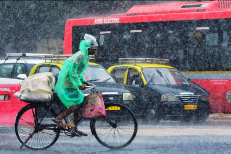 Forecast of scattered rain in South Bengal
