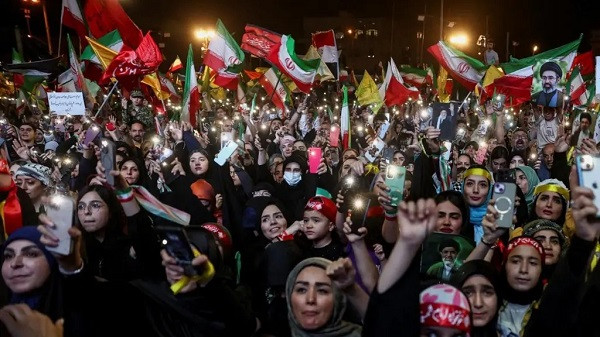 Israel hits Iran with air strikes