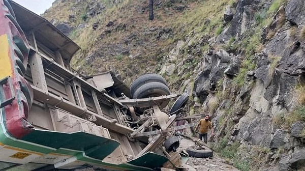 Vadodara Highway Accident