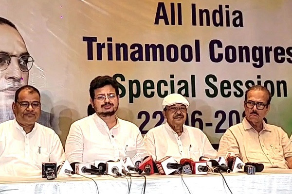 Ritabrata Bandyopadhyay and others at the press conference