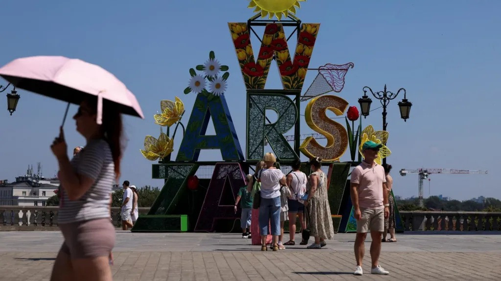 Europe's heatwave linked to 1,300 deaths
