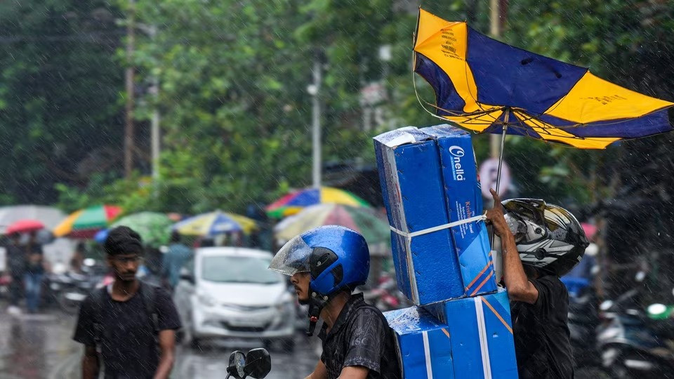 Kolkata Heavy Rain