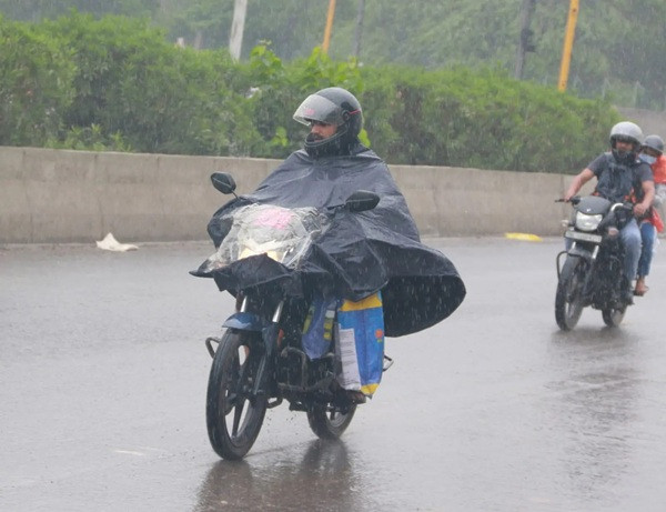Overnight rain brings relief from humidity in Delhi-NCR