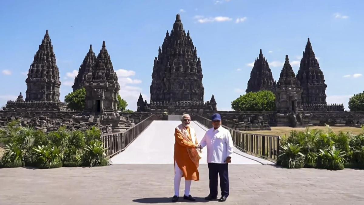 PM Narendra Modi with Indonesian President Prabowo Subianto
