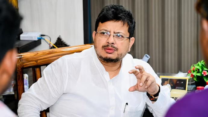 Ritabrata Banerjee-Led Rebel TMC Faction To Meet EC