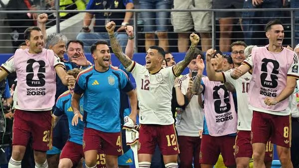 Spain defeats France to reach final