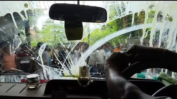 Attack on Minakshi's car in Cooch Behar