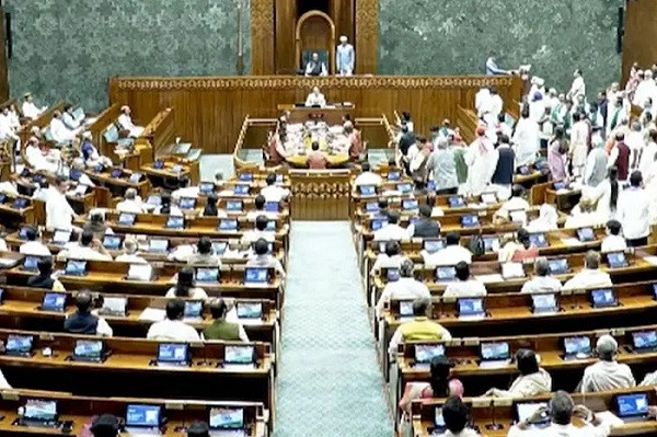 Opposition Members protests at the Parliament