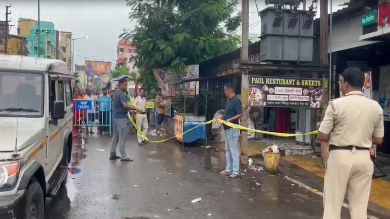 7 Dead in Tarapith Hotel Fire