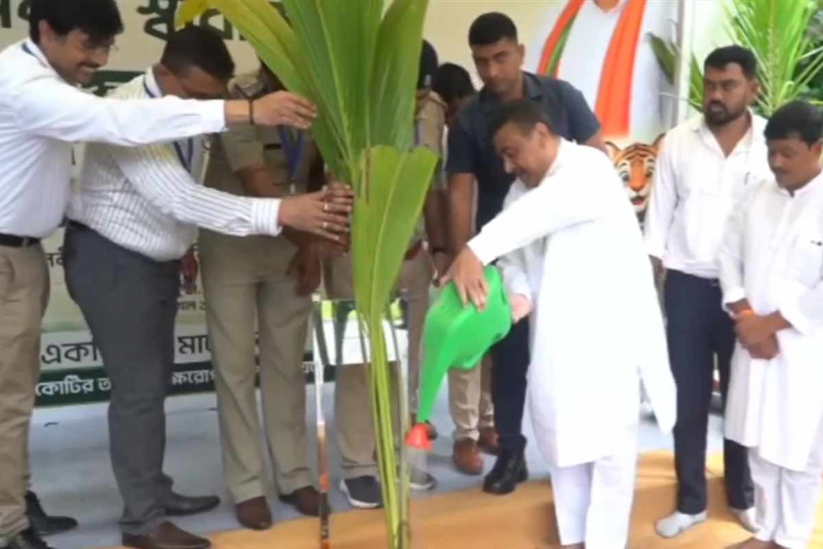CM Suvendu Adhikari launches the 'Green Freedom' programme.