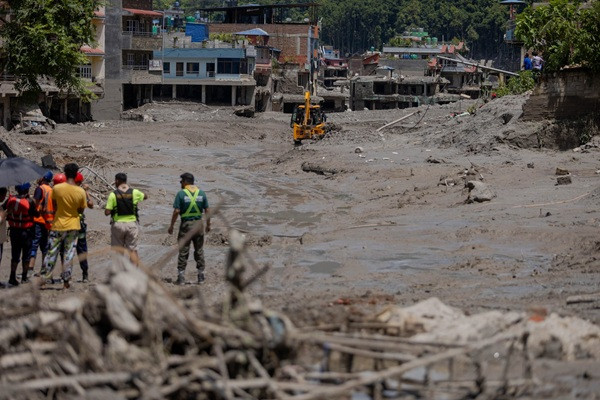 Death toll in Nepal flash flood rises to 794