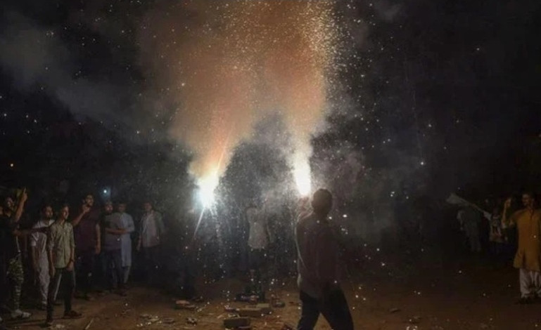 Rampage in Karachi, Pakistan, on Independence Day night
