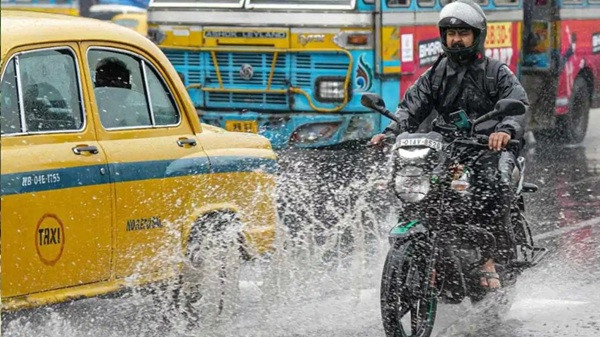 Heavy Rainfall In South Bengal