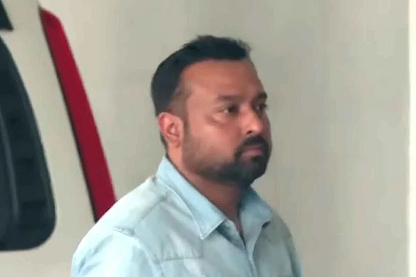 Abhishek Banerjee's personal assistant Sumit Roy at Bhawani Bhawan