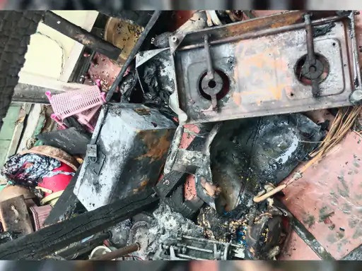 Agra House Fire