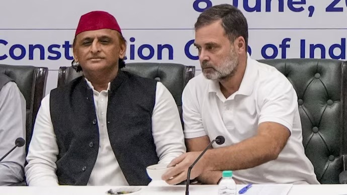 Akhilesh Yadav, Rahul Gandhi