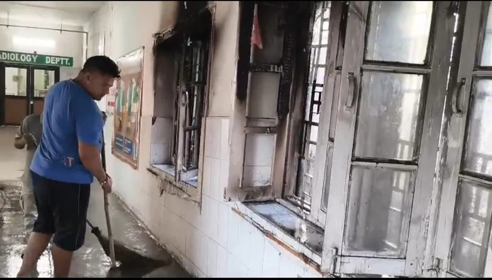 Fire Breaks Out In District Hospital Poonch