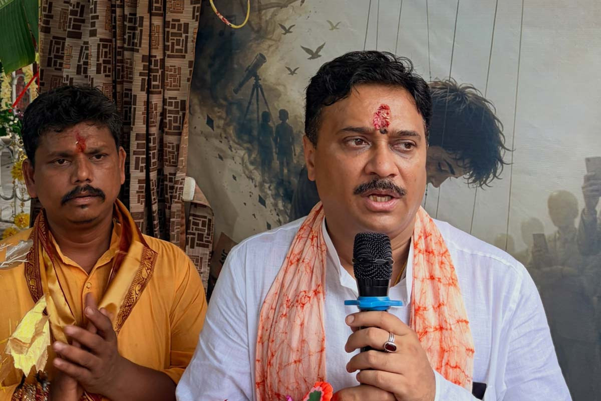 Minister Umesh Rai