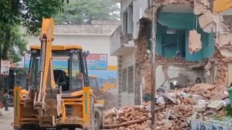 Saharanpur authorities demolished the Collectorate mosque after a court order