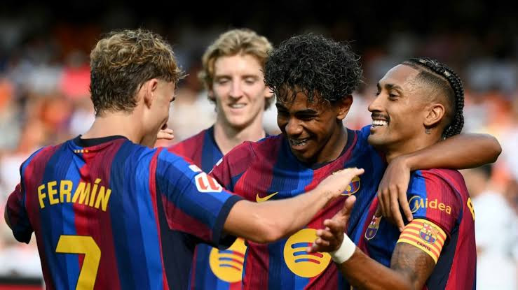Yamal leads Barcelona to dominant 5-0 victory at Valencia