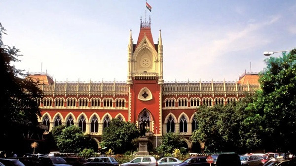 Calcutta High Court Plans Ban on Pan, Gutkha and Cigarettes