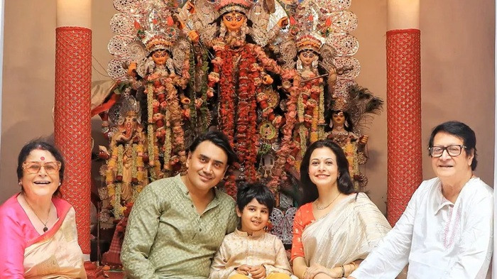 The Mallick family's Durga  Puja—Ranjit and Koel's celebration