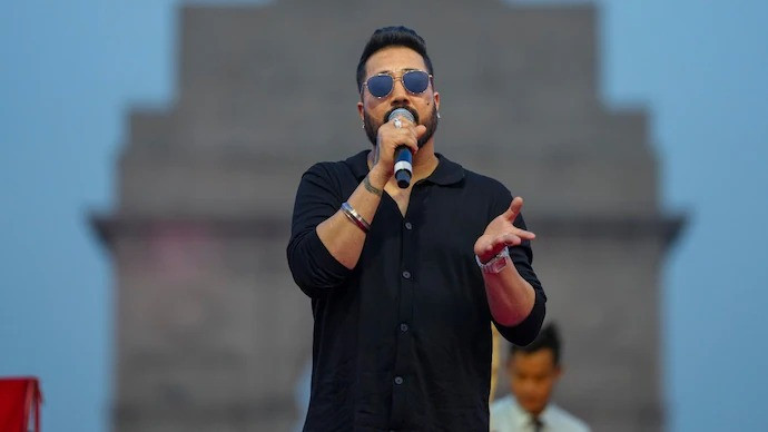 Singer Mika Singh
