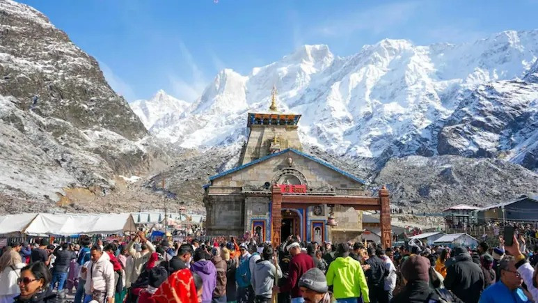 Kedarnath receives second snowfall of the week