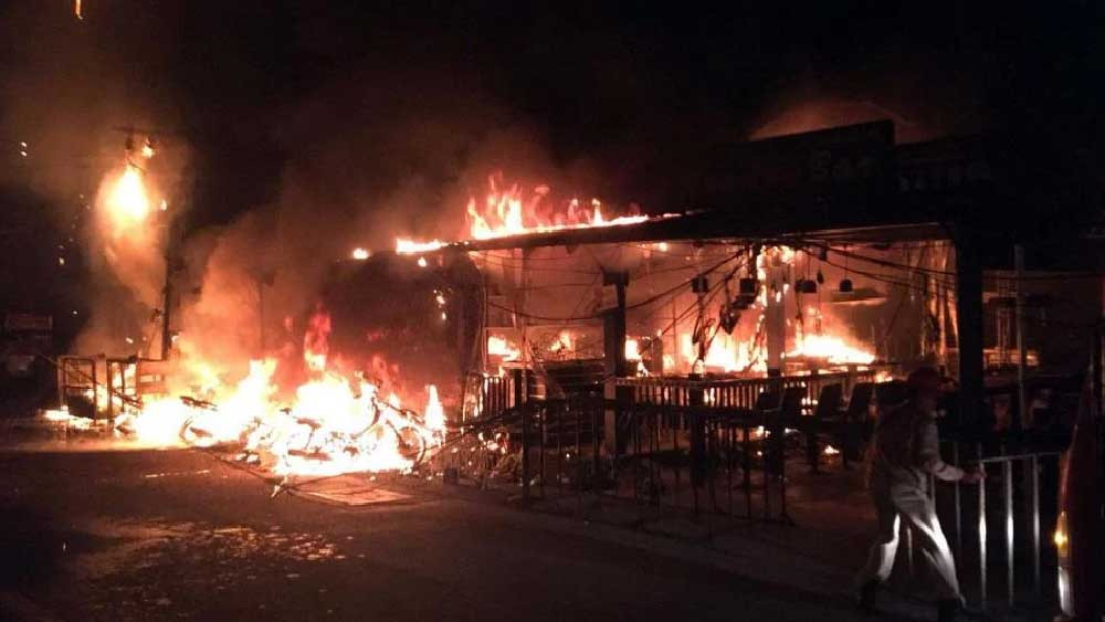 Fire kills 13 in Thailand night club