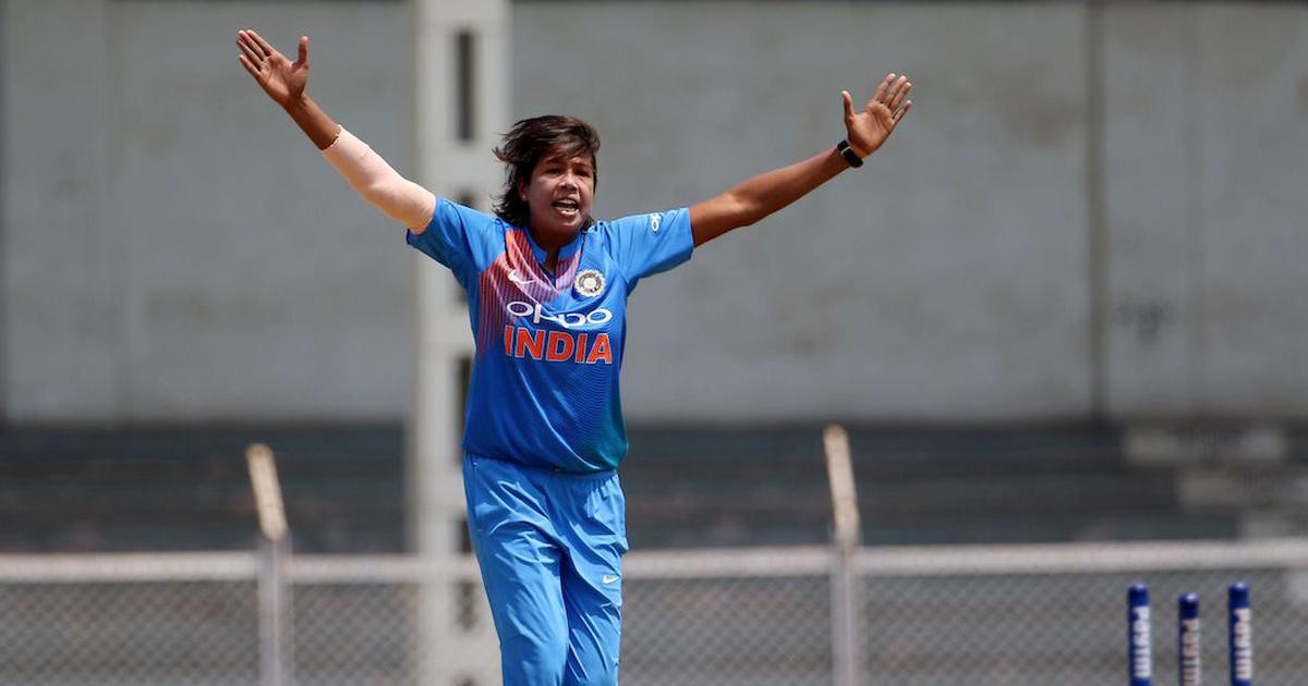 Jhulan Goswami announced her retirment